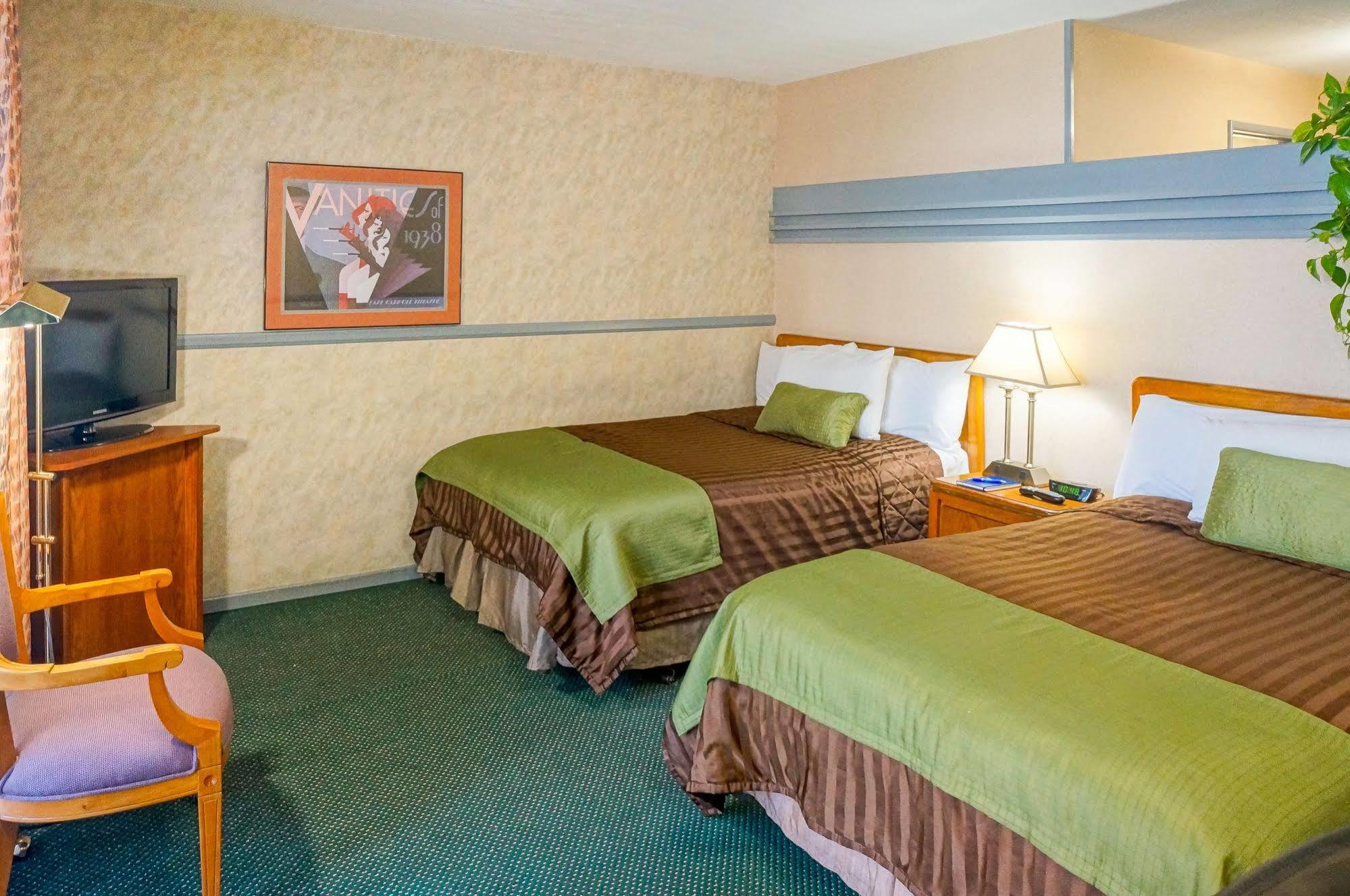 Hotel Travelodge At Lax