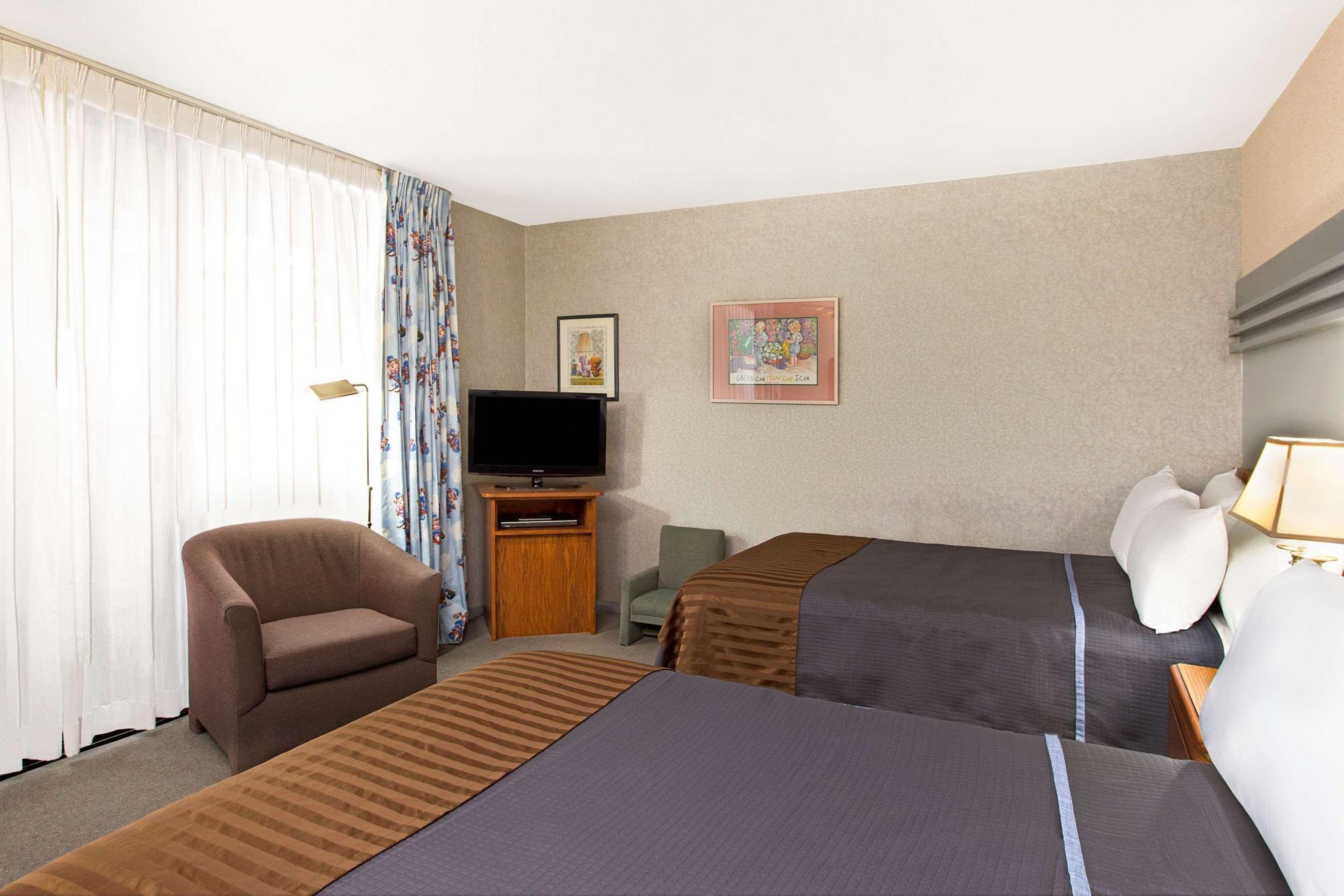 Travelodge At Lax 2* Los Angeles